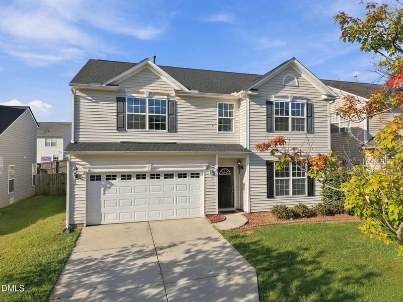 132 Jasper Point Dr, Holly Springs, NC 27540