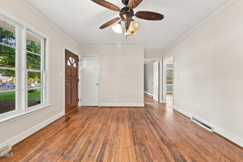 132 N Randolph St, Liberty, NC 27298