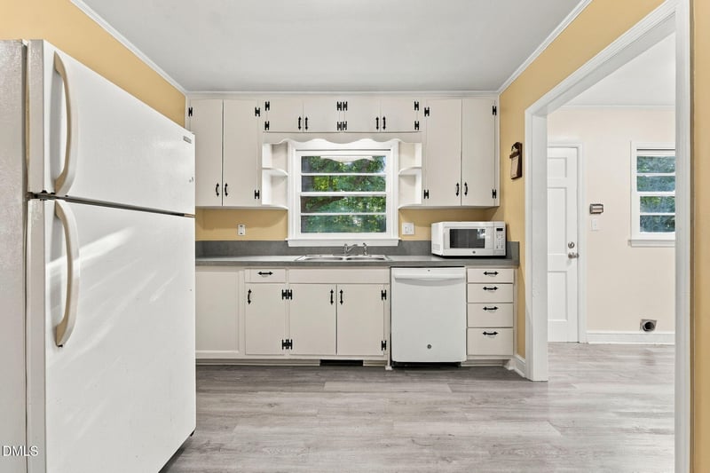 132 N Randolph St, Liberty, NC 27298