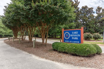 1320 Claymore Dr, Garner, NC 27529