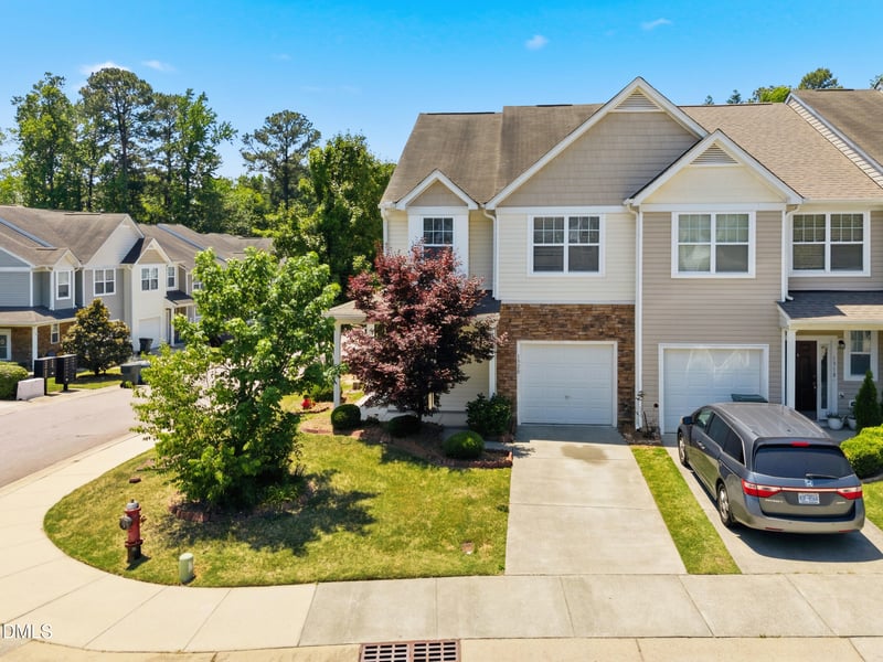 1320 Stone Manor Dr, Raleigh, NC 27610