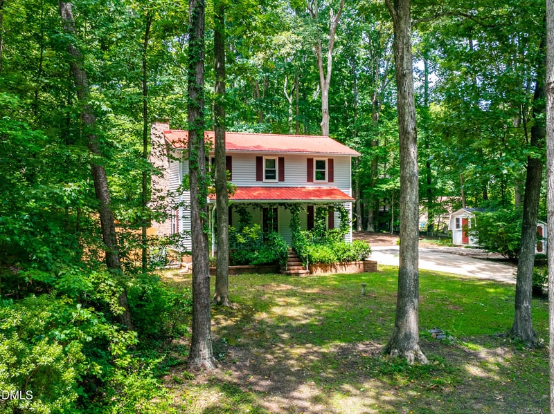 133 Stagecrest Dr, Raleigh, NC 27603