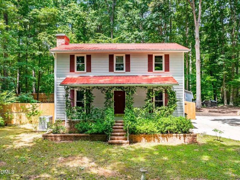 133 Stagecrest Dr, Raleigh, NC 27603