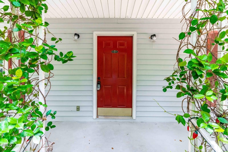 133 Stagecrest Dr, Raleigh, NC 27603