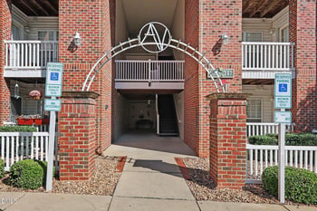 133 Sturbridge Dr #133, Clayton, NC 27520