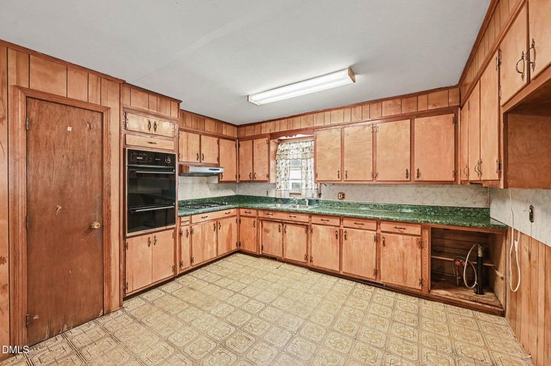 134 Hill St, Roxboro, NC 27573