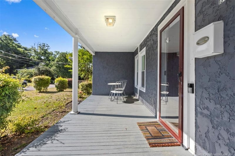 134 John St, Fayetteville, NC 28305