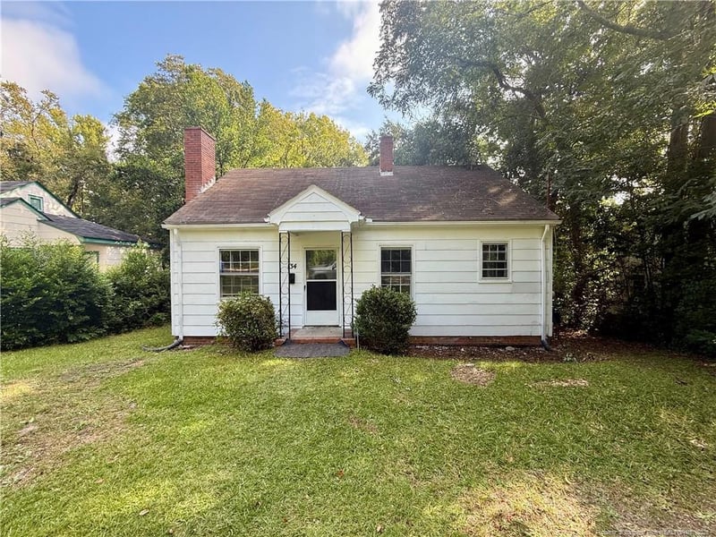 134 Kensington Cir, Fayetteville, NC 28301