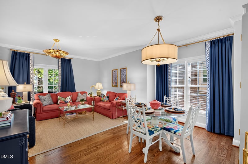 1347 Cameron View Ct, Raleigh, NC 27607