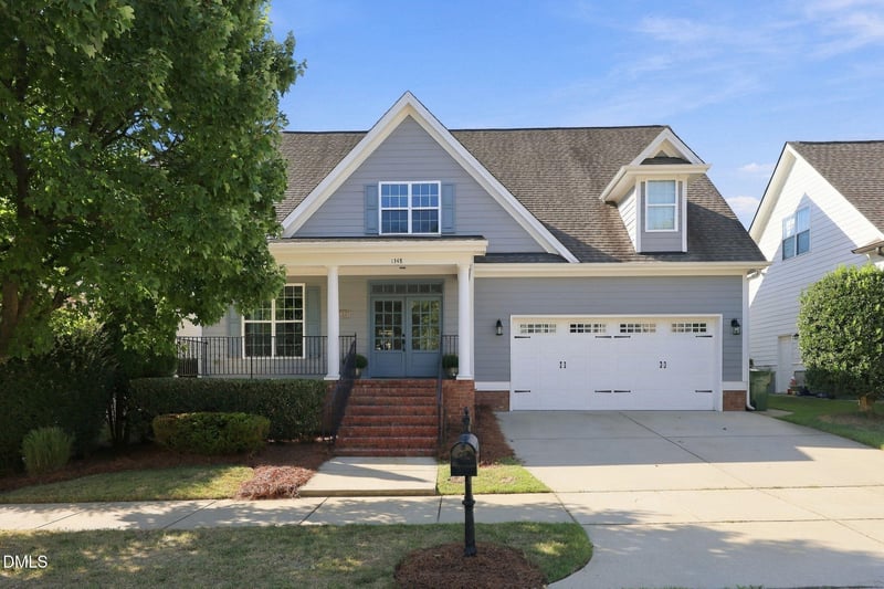 1348 Old Bramble Ln, Fuquay Varina, NC 27526