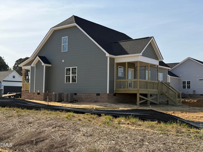 135 Bryant Farm Dr #6, Selma, NC 27576