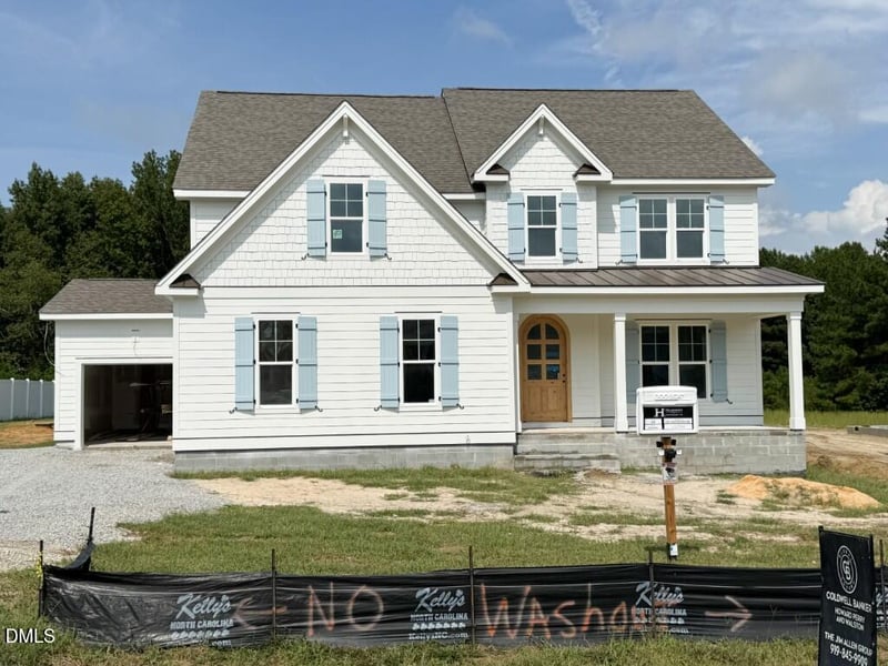 135 Summerlin Dr, Clayton, NC 27527