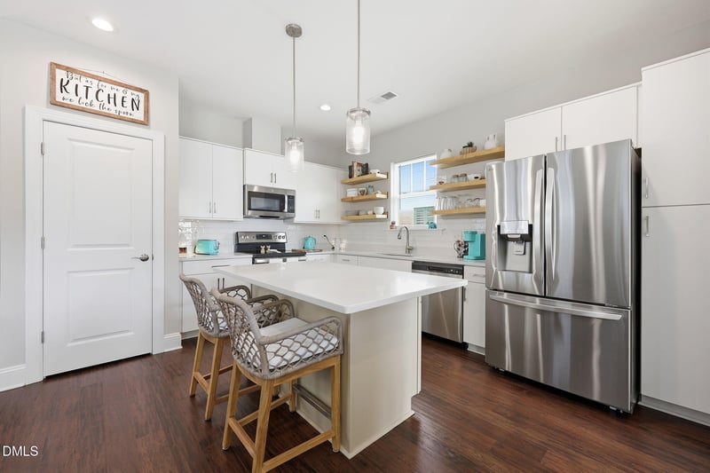 135 Village Walk Dr, Clayton, NC 27527