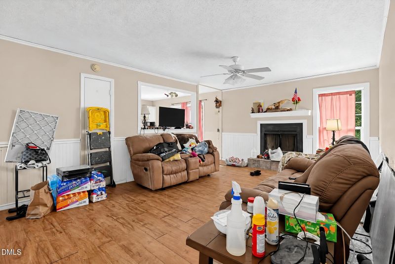 1351 Kienast Dr, Fayetteville, NC 28314