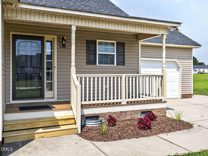 136 Middle Landing Dr, Smithfield, NC 27577