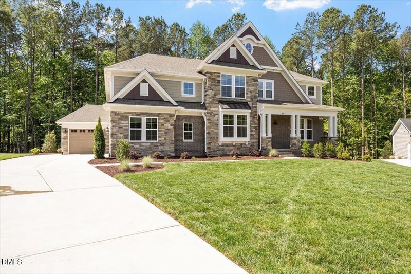 136 Ogden Cir, Clayton, NC 27527