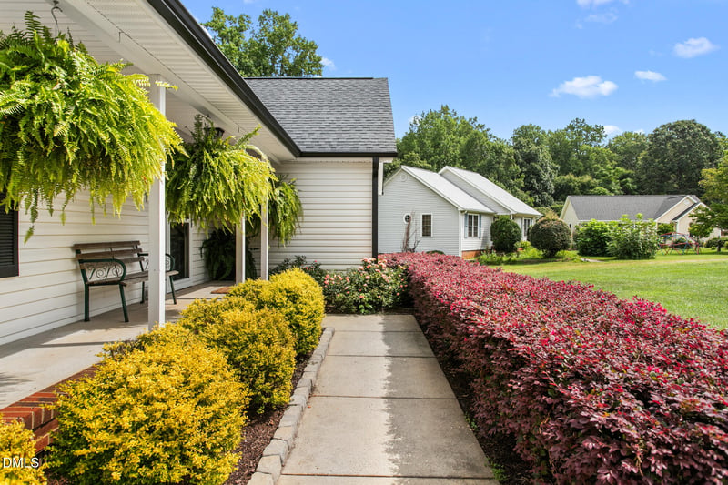 1366 Long Dairy Ct, Graham, NC 27253