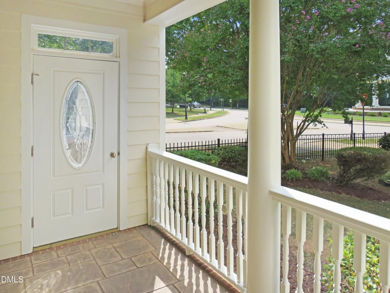 1372 Ileagnes Rd, Raleigh, NC 27603