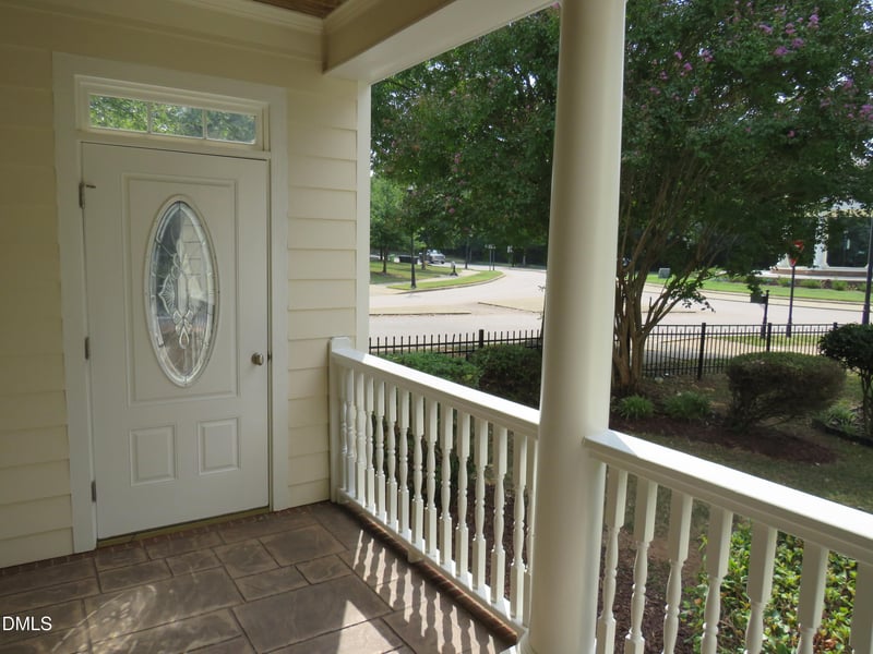 1372 Ileagnes Rd, Raleigh, NC 27603