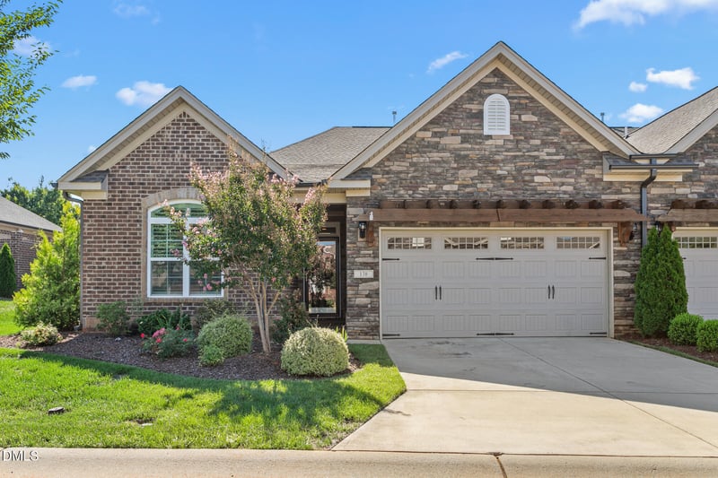 138 Dunvegan Ln, Burlington, NC 27215