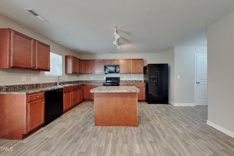 138 Hunterwood Pl, Benson, NC 27504