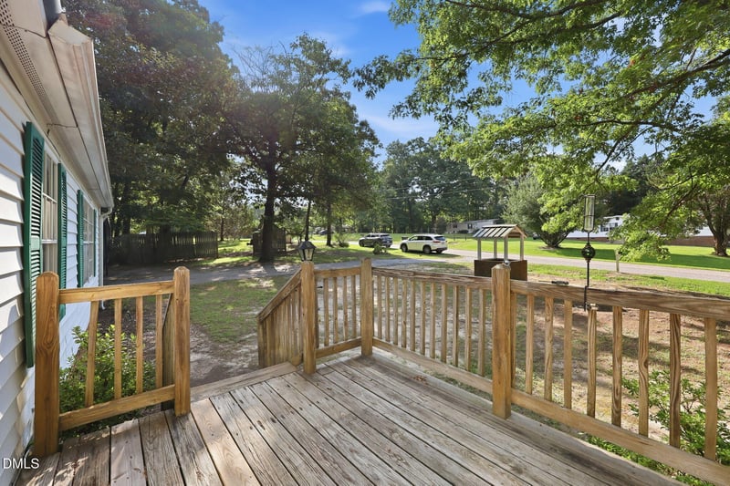 13816 Labaron Dr, Willow Springs, NC 27592