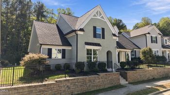 139 Bridge St, Hillsborough, NC 27278