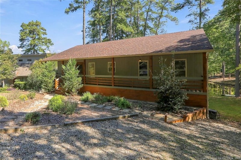 1393 Pennsylvania Ave, Sanford, NC 27332