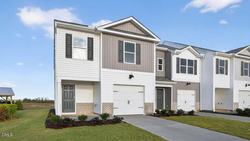 14 Bee Garden Ct, Angier, NC 27501