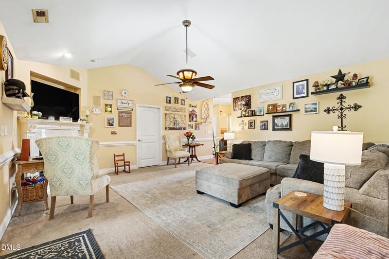 14 Boulder Dr, Sanford, NC 27332
