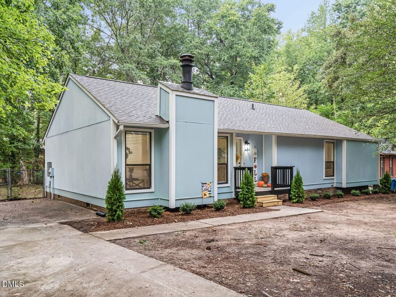 14 Meadhall Ct, Durham, NC 27713