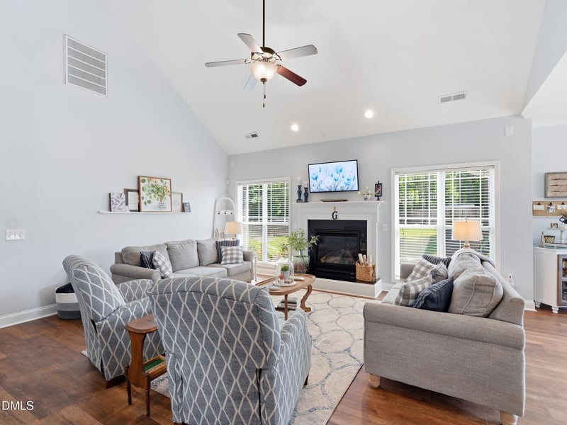 14 N Sunset Ridge Dr, Willow Springs, NC 27592