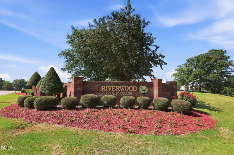 140 Gasper Ct, Clayton, NC 27527