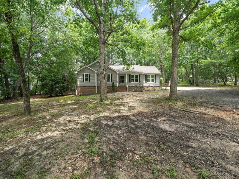 140 Leeway Ct, Clayton, NC 27520