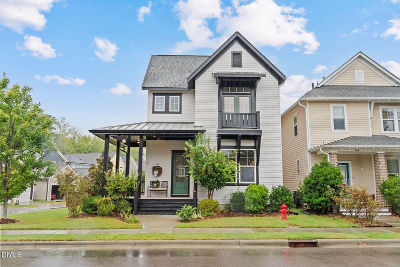140 Rock Ledge Dr, Chapel Hill, NC 27516