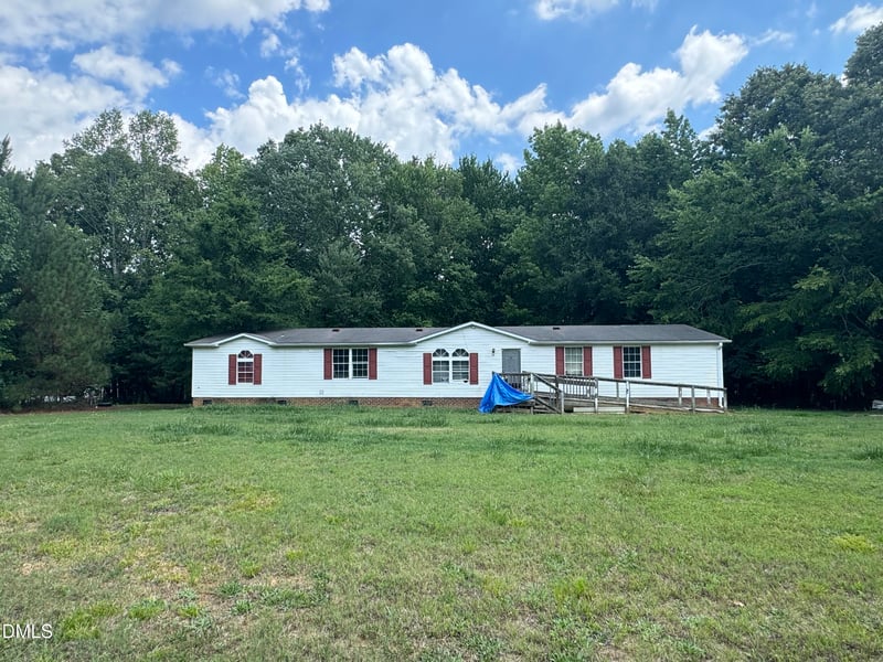 140 Smith Hill Ln, Roxboro, NC 27574