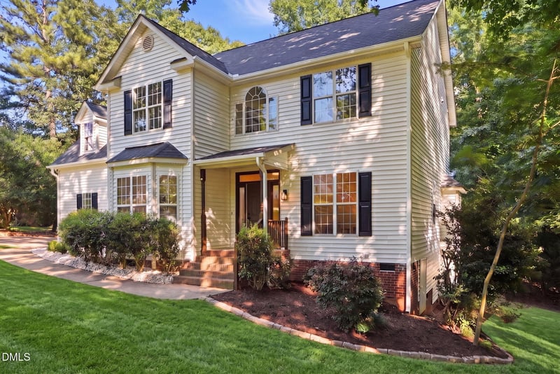 140 Trantham Trl, Clayton, NC 27527