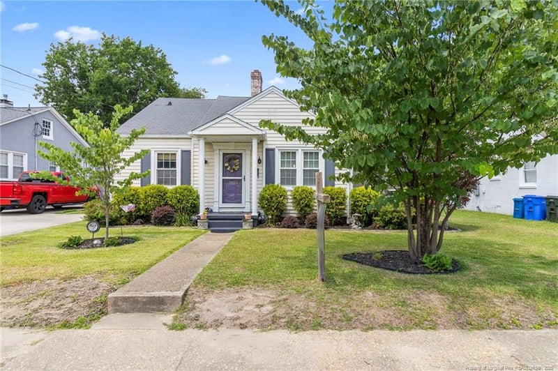 1402 Summitt Ave, Fayetteville, NC 28305