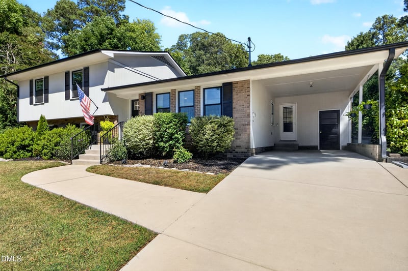 1403 Maple Ave, Apex, NC 27502