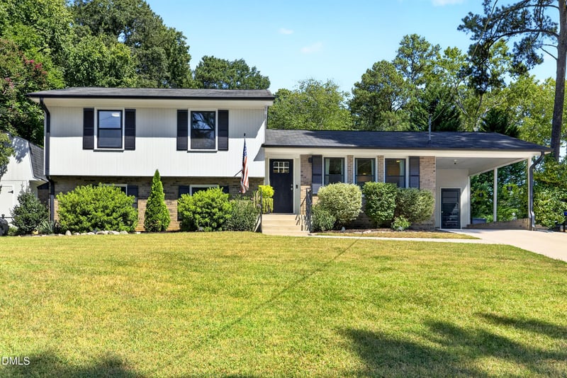 1403 Maple Ave, Apex, NC 27502