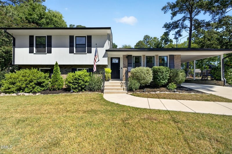 1403 Maple Ave, Apex, NC 27502