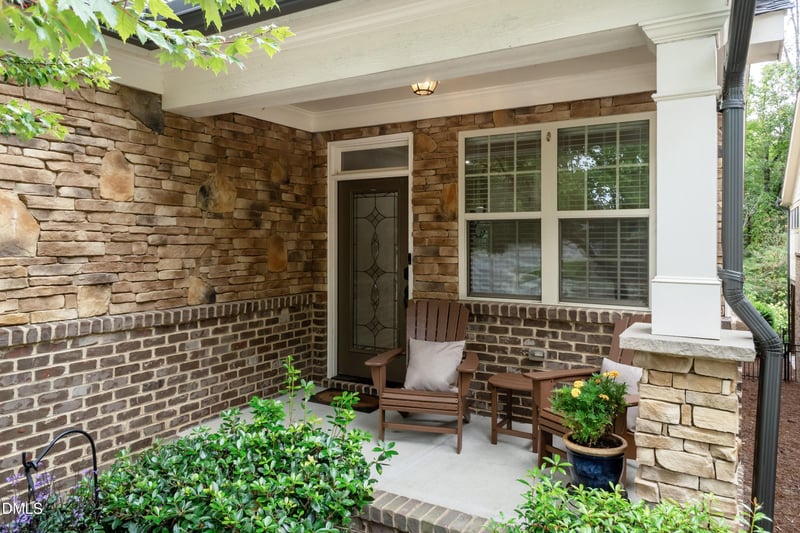 1403 Medici Ct, Cary, NC 27518