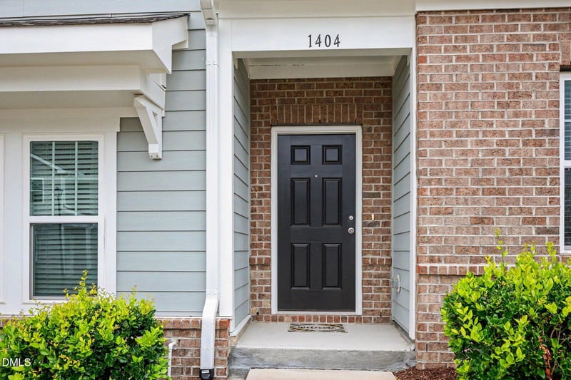 1404 Latham Garden Dr, Wake Forest, NC 27587