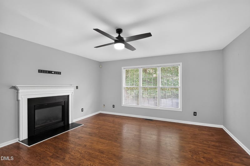 1404 Poplar Ridge Rd, Fuquay Varina, NC 27526