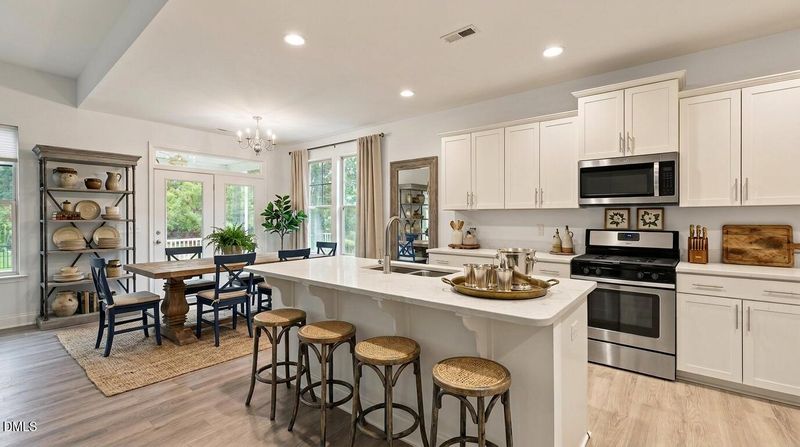 1404 Sage Tree Dr, Zebulon, NC 27597