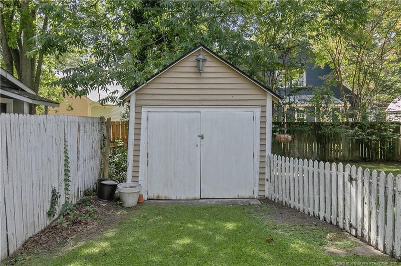 1405 Morgan Ln, Fayetteville, NC 28305