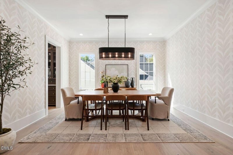 1406 Hunting Ridge Rd, Raleigh, NC 27615
