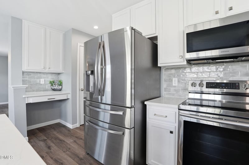 1406 Pleasant Garden Ln, Raleigh, NC 27610