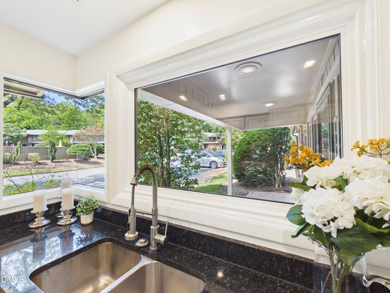 1407 Oak Tree Dr #1407, Chapel Hill, NC 27517