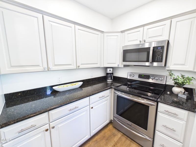 1407 Oak Tree Dr #1407, Chapel Hill, NC 27517